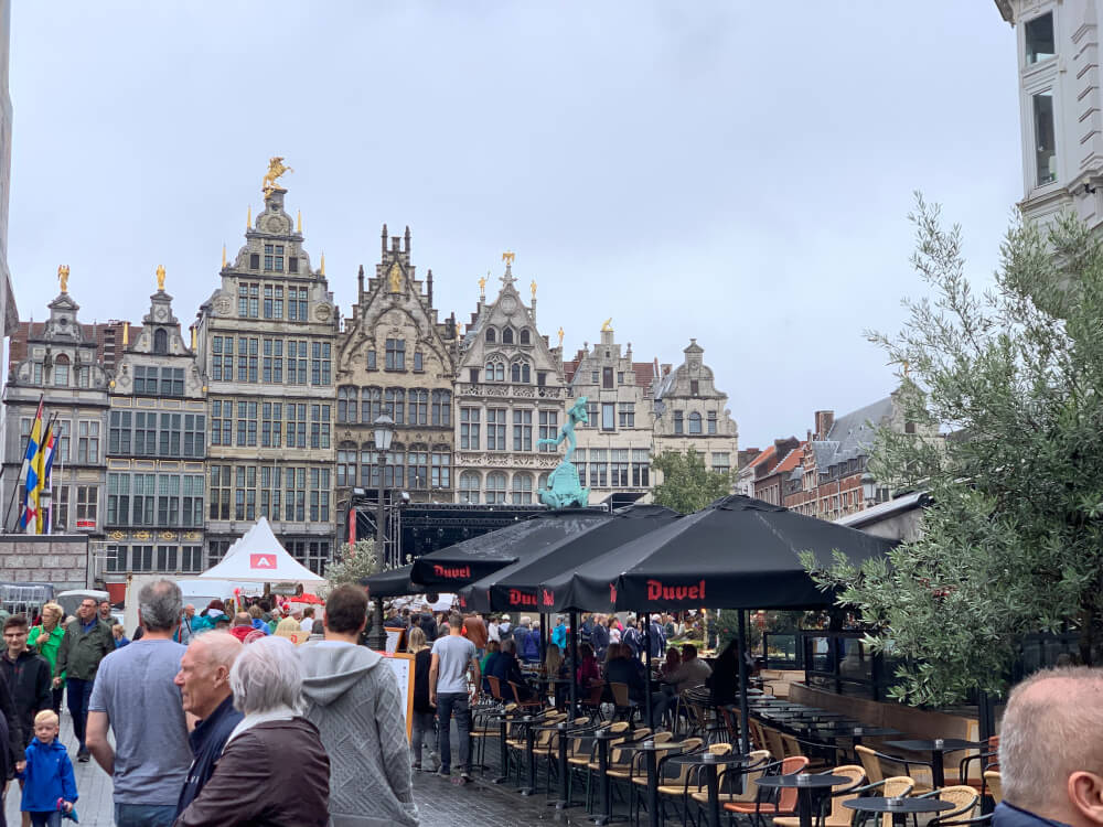 Marktplatz in Antwerpen